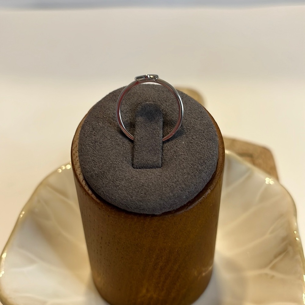 925 STERLING SILVER DAINTY SIMPLE MINIMAL HEART MIDI THUMB RING - Picture 5 of 8